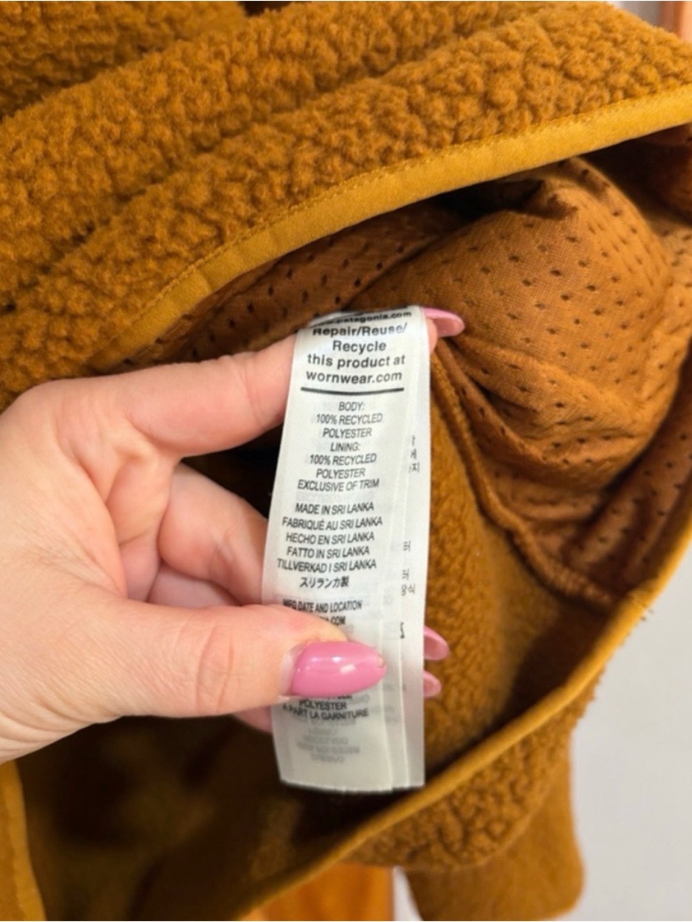 Patagonia Women's Brown Quarter-Zip Fleece Pullover - Picture 5 of 8